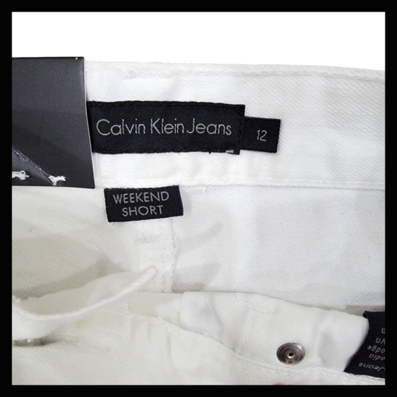 (W) White Calvin Klein Shorts - Picture 4 of 7